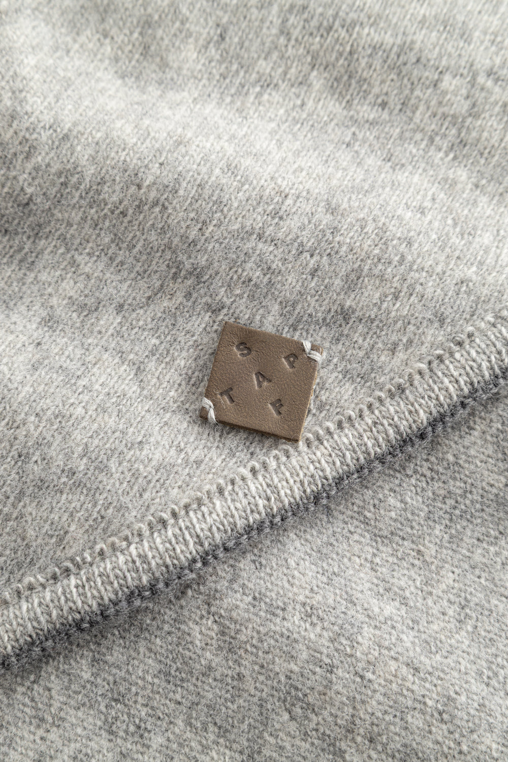 Stapf Women Scarf Bibi – 100% virgin wool, sustainable – grey - 99193903-110