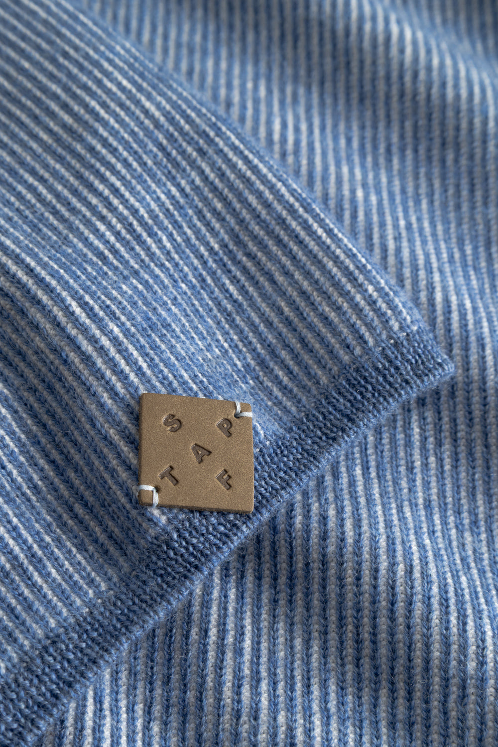 Women's Sweater Nekita